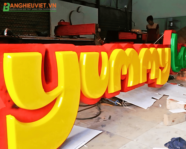 BẢNG HIỆU VIỆT Làm Bảng Hiệu Mica Đẹp, Chuyên Nghiệp - Báo Giá Rẻ Tại TPHCM