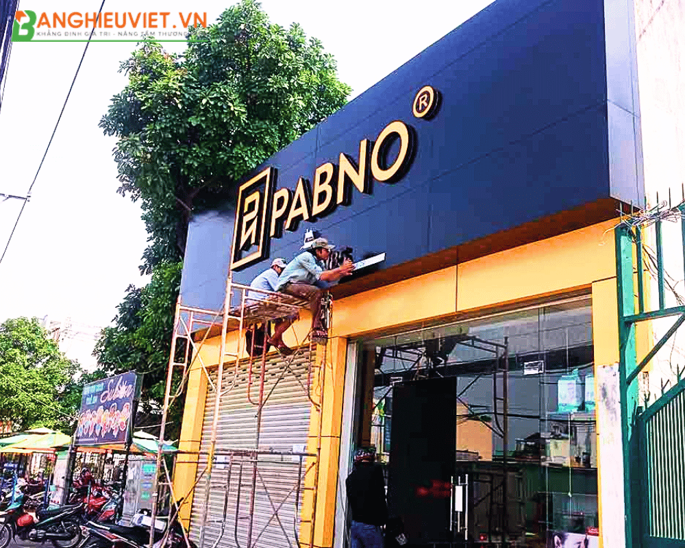 Làm bảng hiệu alu 1