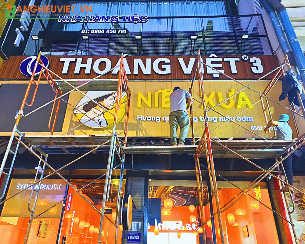 làm bảng hiệu giá rẻ trọn gói tại TPHCM (4)